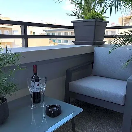 Levante Aparthotel Larnaca