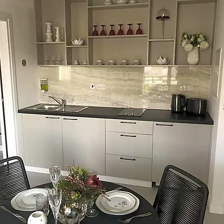 Levante 4*